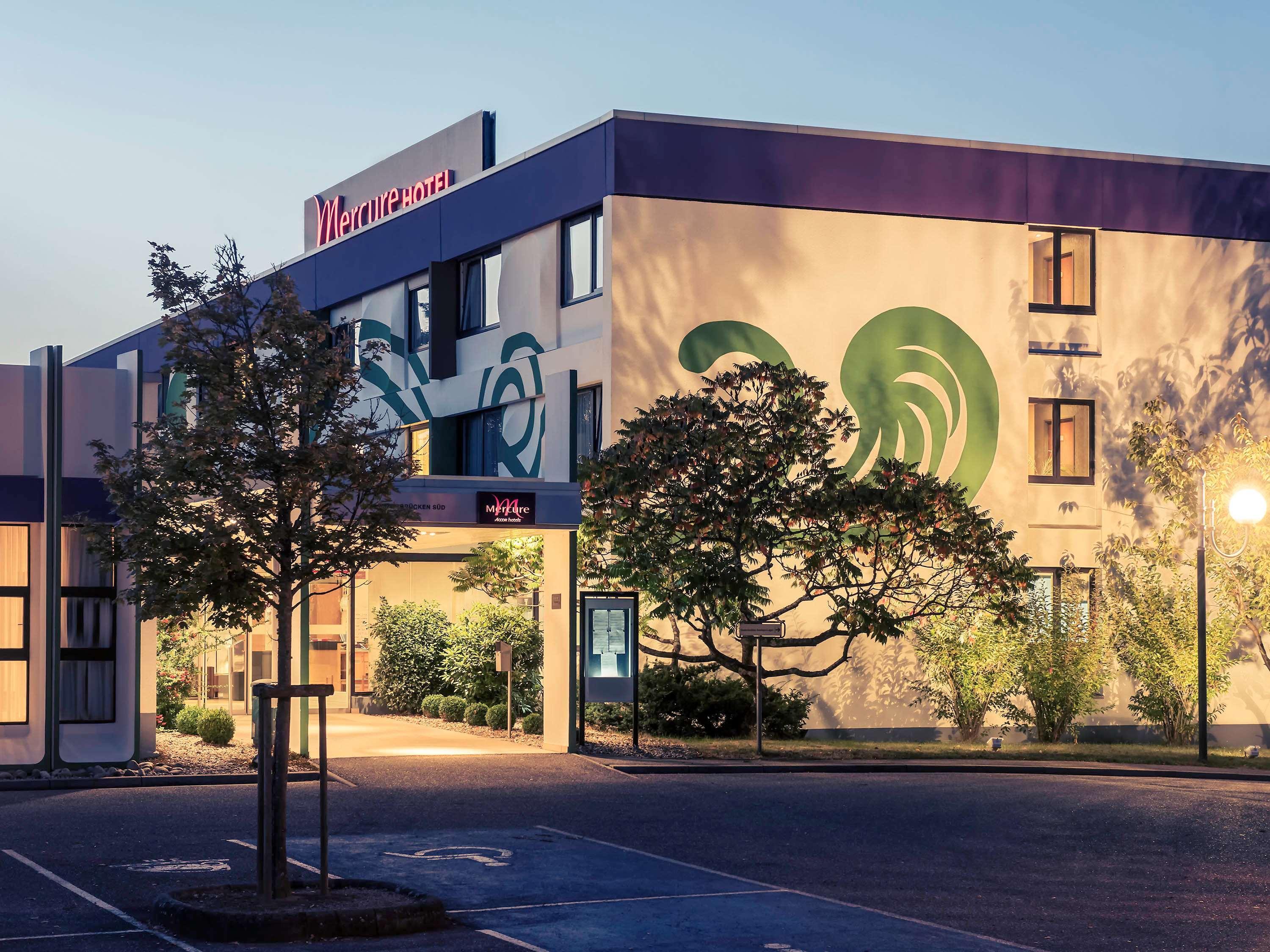 Mercure Hotel Saarbruecken Sued Exterior foto