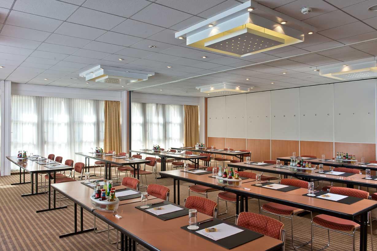 Mercure Hotel Saarbruecken Sued Negócio foto