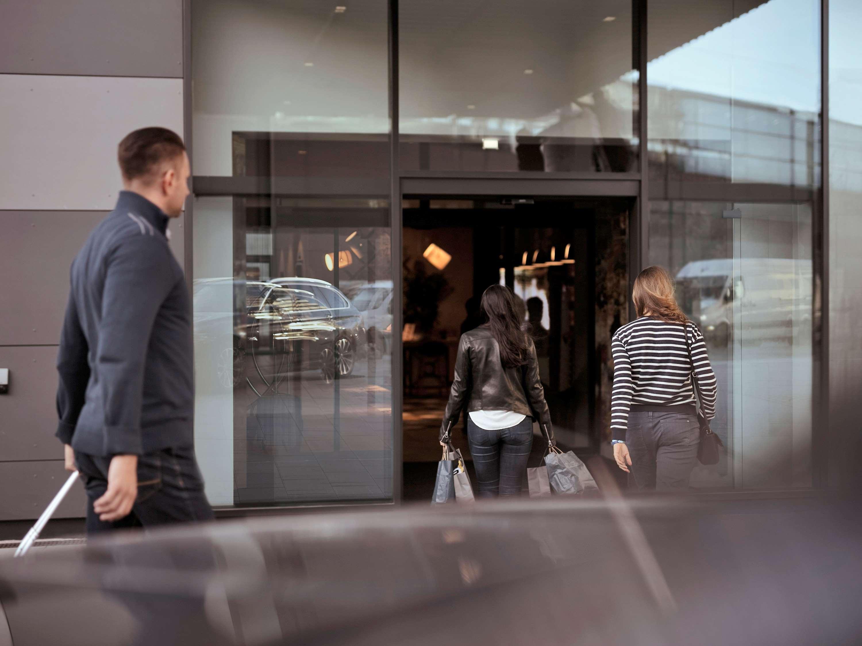 Mercure Hotel Saarbruecken Sued Exterior foto