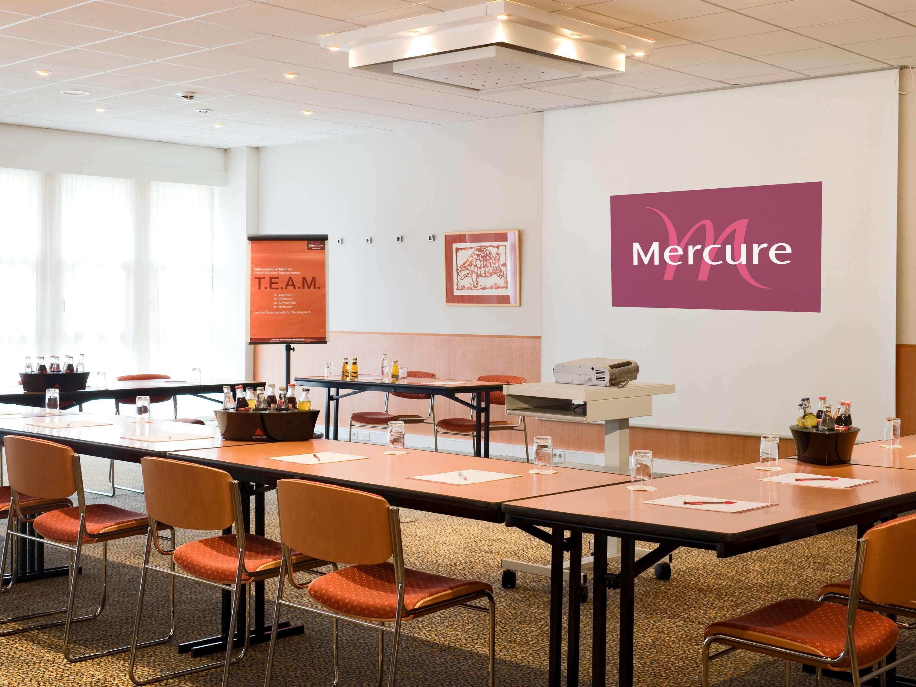 Mercure Hotel Saarbruecken Sued Exterior foto